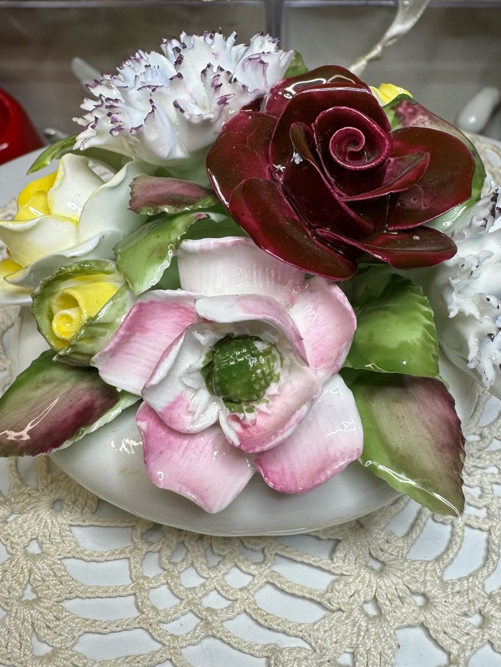 Vintage Royal Dolton England Porcelain Floral Centerpiece - Picture 2 of 11